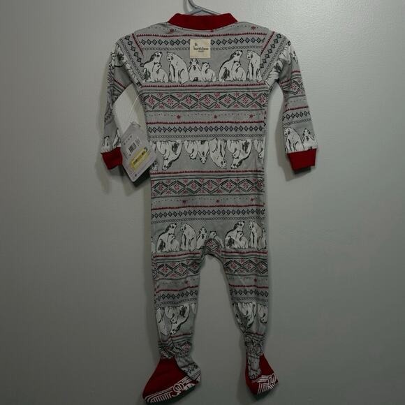 Burt’s Bees 6-9 Month Footie Pajama - Picture 2 of 3